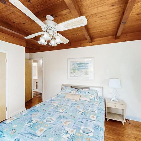 Ginny'S Coastal Cottage Oak Island Zewnętrze zdjęcie
