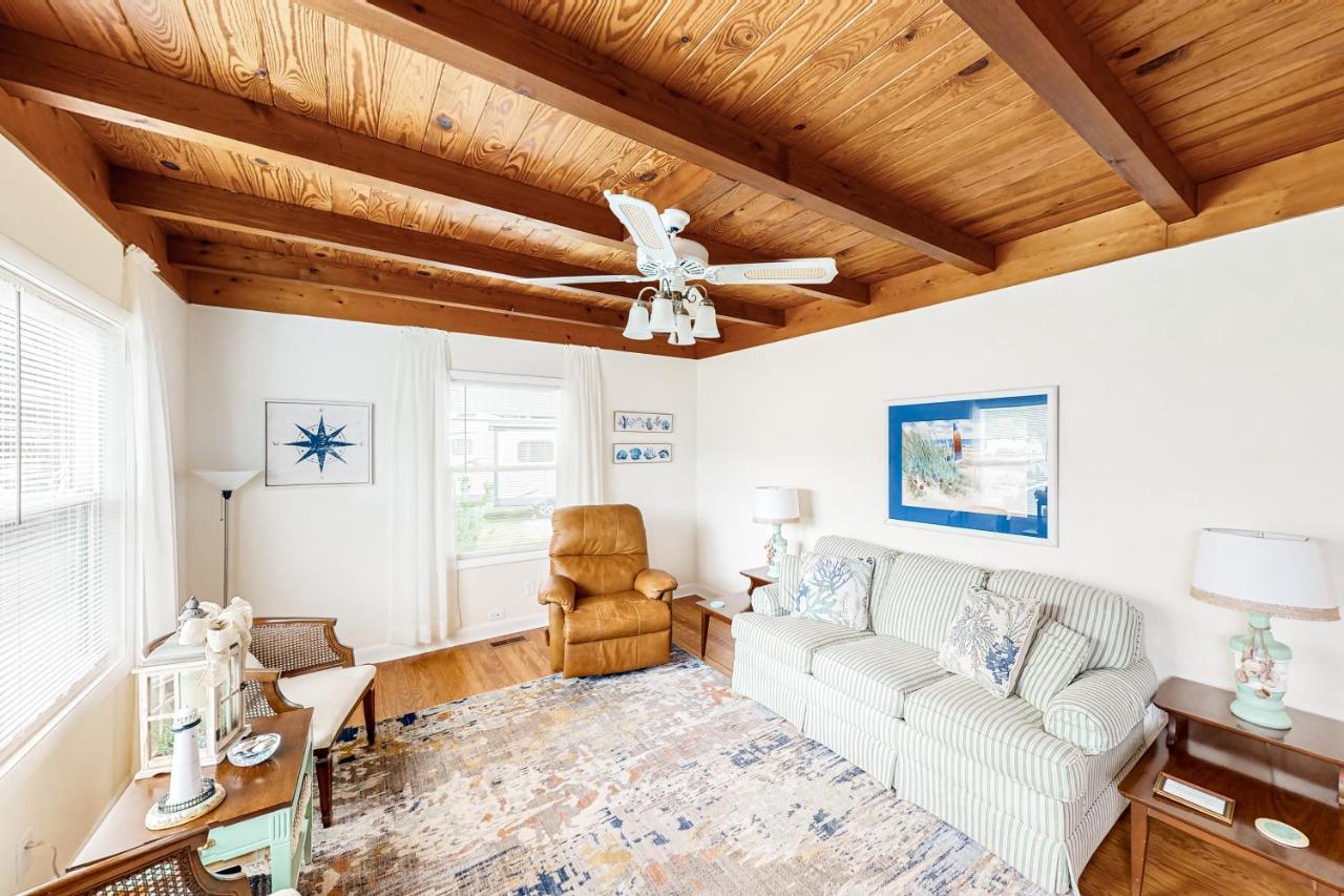 Ginny'S Coastal Cottage Oak Island Zewnętrze zdjęcie