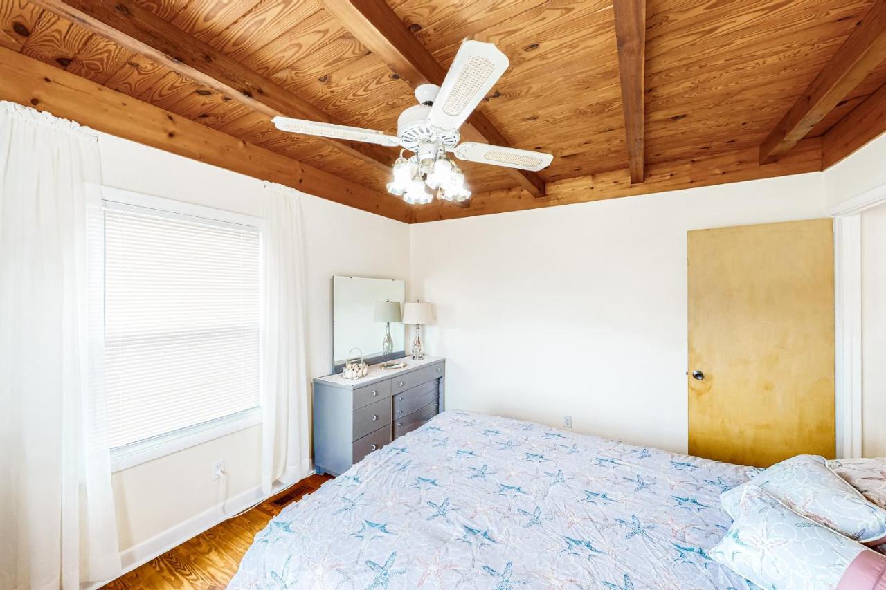 Ginny'S Coastal Cottage Oak Island Zewnętrze zdjęcie