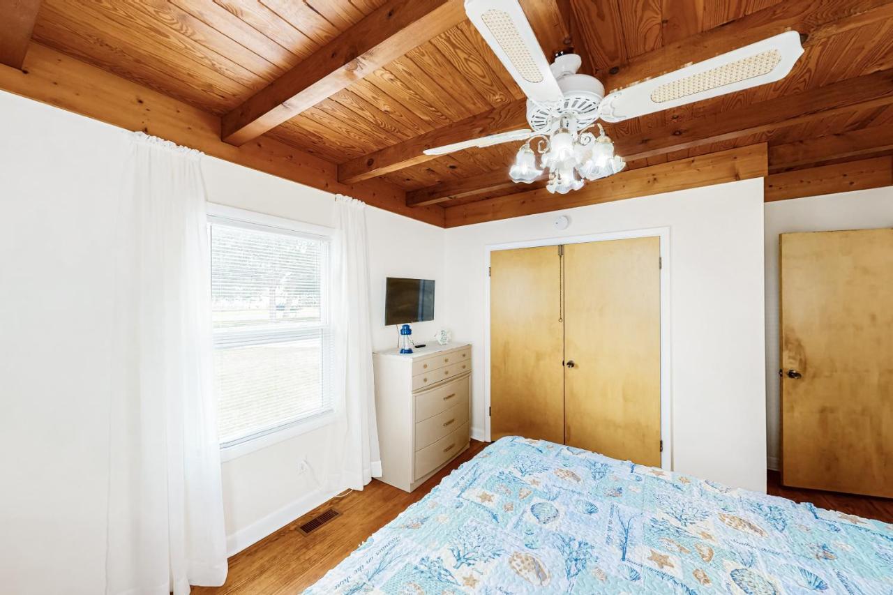 Ginny'S Coastal Cottage Oak Island Zewnętrze zdjęcie
